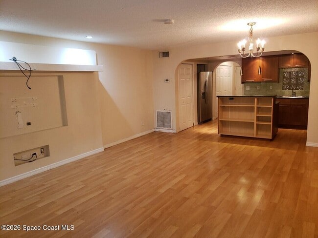 Building Photo - 2107 Hidden Grove Ln