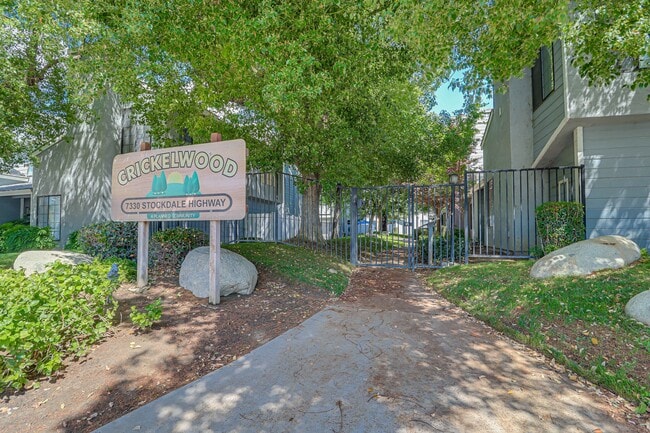 Building Photo - 7330 Stockdale Hwy