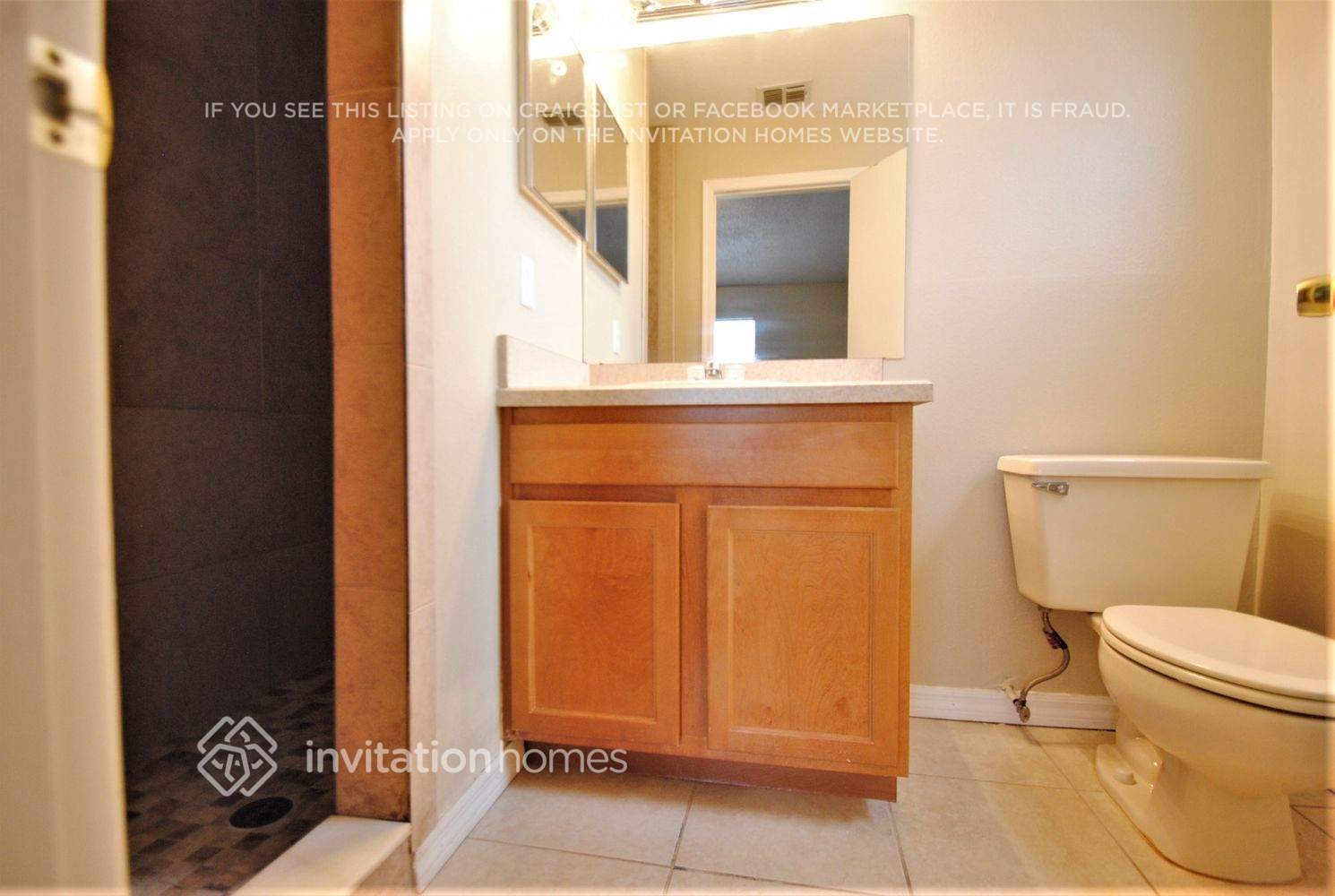 Building Photo - 2337 Cordova Ct