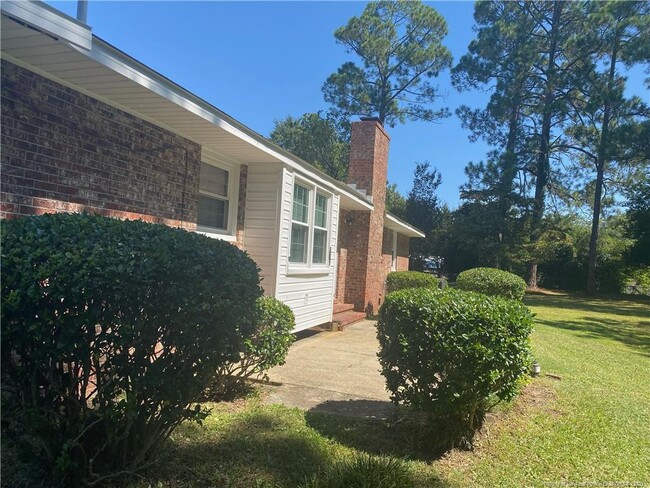 Building Photo - 1013 Arberdale Dr