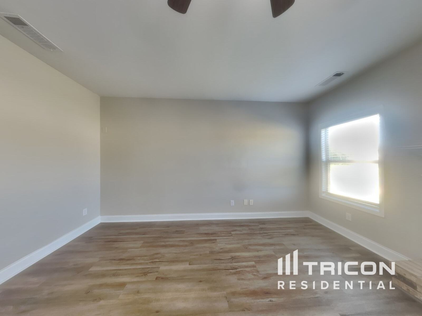 Building Photo - 103 Kennelsman Dr