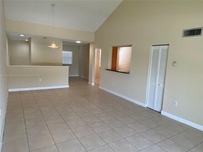 Building Photo - 4759 NW 97th Ct