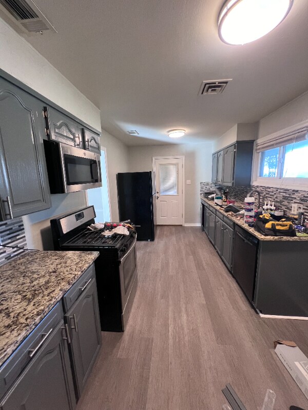 Building Photo - 1619 Dudley Ln