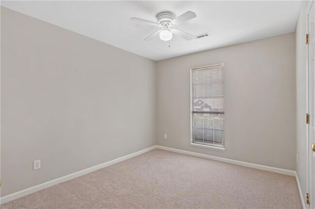Building Photo - 6375 Seymour Pl NW