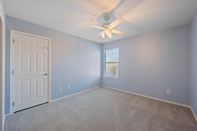 Building Photo - 11814 Bastrop St