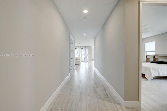 Building Photo - 11665 SW Marine Wy