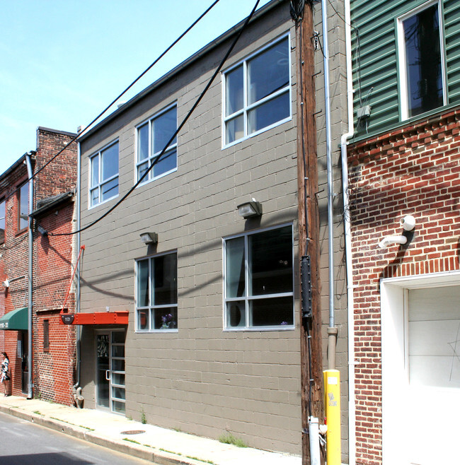 Building Photo - 115-127 W Henrietta St