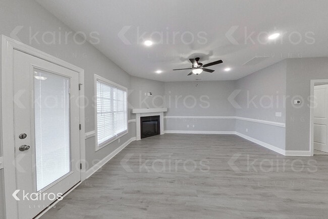 Building Photo - 3712 Oak Leaf Wy