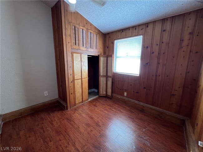 Building Photo - 1425 Wengert Ave