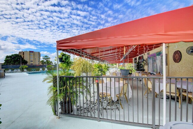 Building Photo - 3590 Via Poinciana