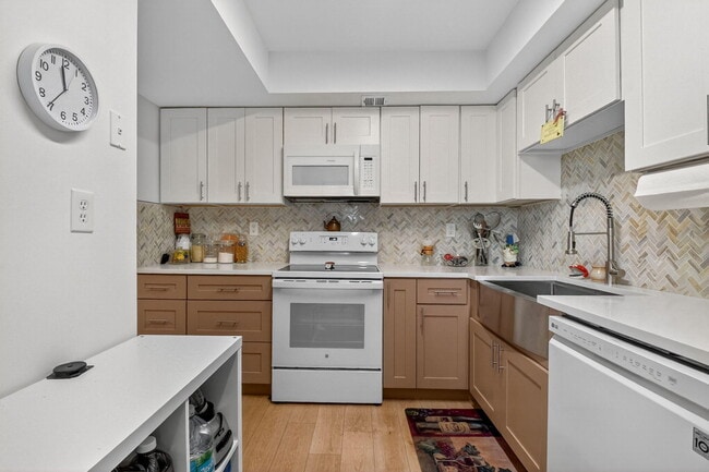 Building Photo - 3050 Presidential Way