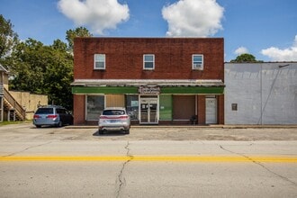 Building Photo - 236 Chatham St
