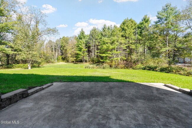 Building Photo - 30 Dick Lynch Rd