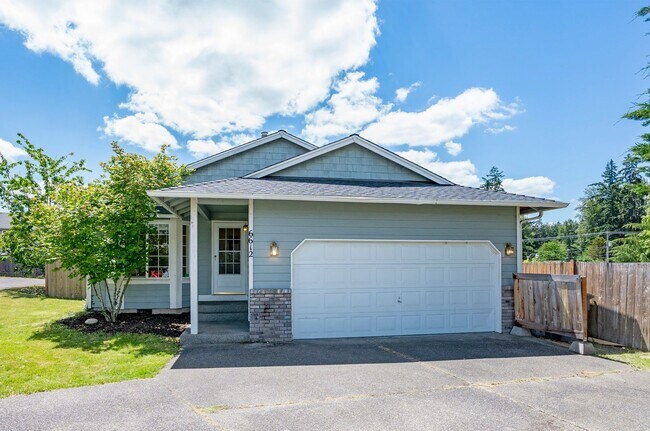 Building Photo - Exquisite 3-bedroom, 2-full bath Home in Puyallup