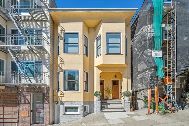 Building Photo - 1178 Broadway