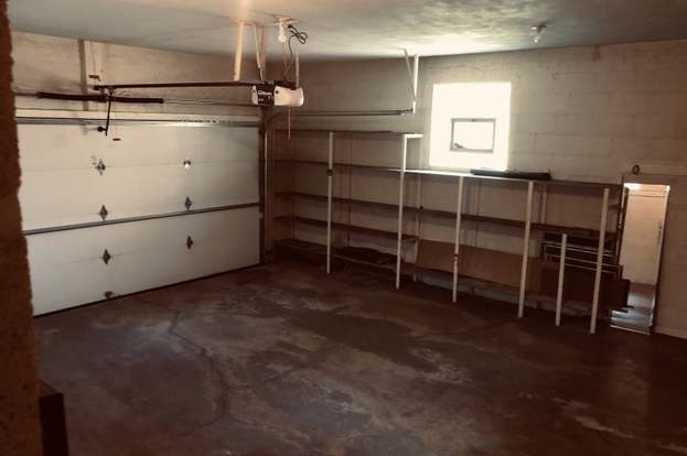 Building Photo - 6817 N Lamon Ave