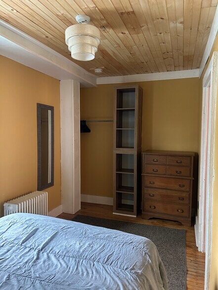 Building Photo - 49 Prospect St