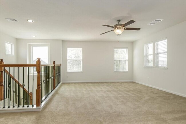 Building Photo - 16402 Lanesborough Dr
