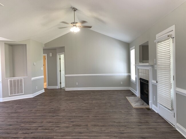 Building Photo - Beautifully Renovated Ranch, Nestled In Pr...