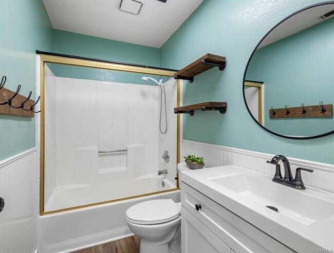 Building Photo - 13901 Hidden Valley Rd