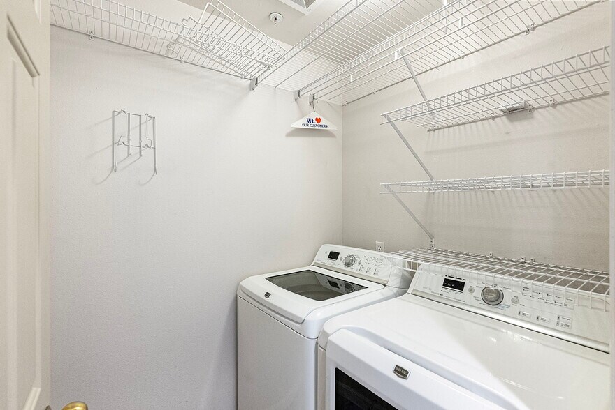 Upstairs laundry with newer machines - 1220 Weaver Rd NW