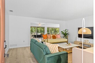 Building Photo - 460 Magellan Dr