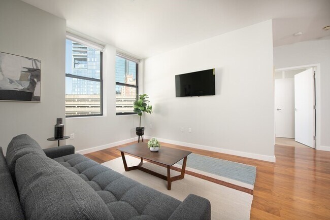 Building Photo - 286 Columbus Ave