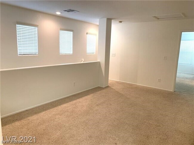 Building Photo - 11759 Fern Creek Ln