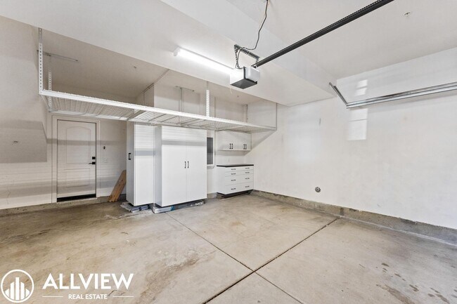 Building Photo - Turnkey 2 Bedroom, 2.5 Bath End Unit Townhome Available NOW in Rancho Mission Viejo!