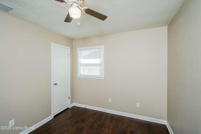 Building Photo - 3114 Tara Gale Dr