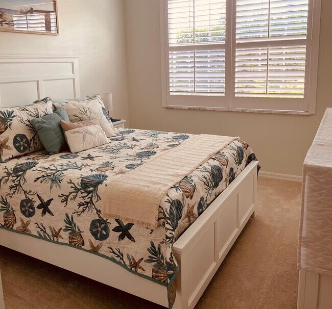 Building Photo - 8369 Wingate Dr