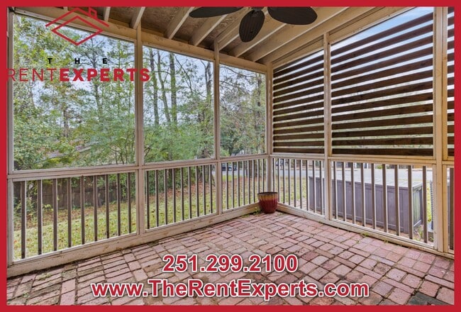 Building Photo - 5925 Couton Dr