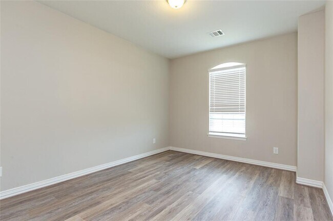 Building Photo - 24131 Cannon Anello Ct