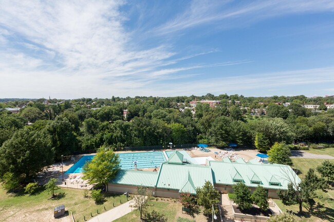 Building Photo - 1275 25th St NW