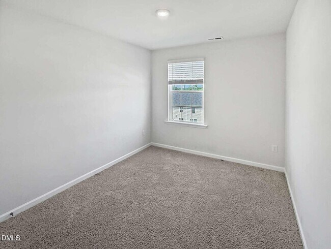 Building Photo - 3307 Alibird Ln