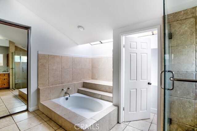 Building Photo - 9 Sharpsburg