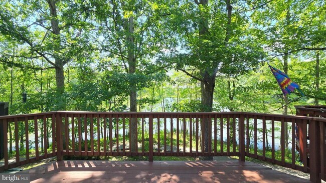 Building Photo - 13326 Waterside Cir