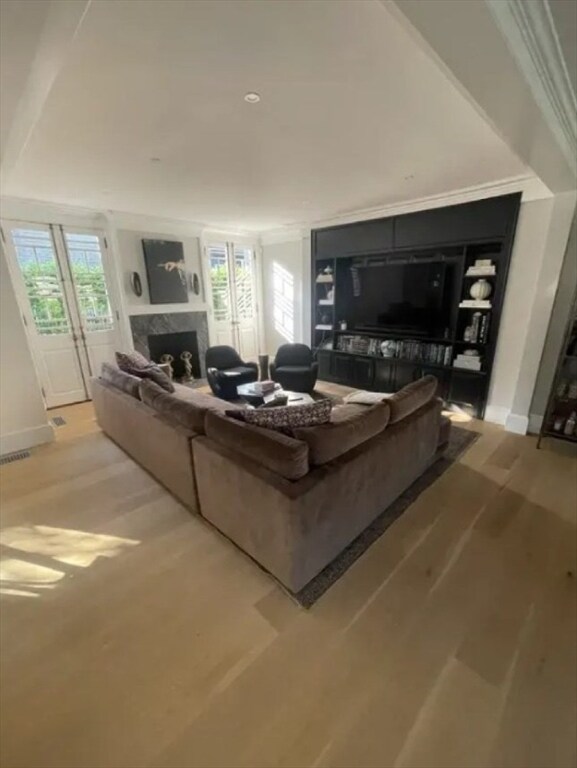 Building Photo - 51 Fair St