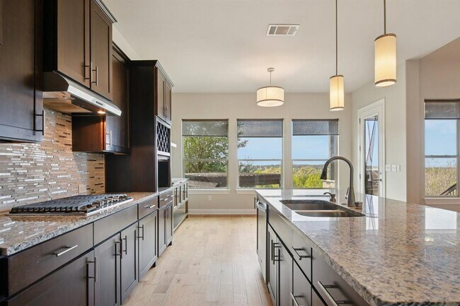 Building Photo - 22316 Verbena Pkwy