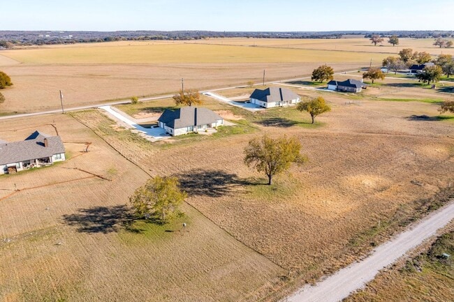 Building Photo - Amazing 5 Bed, 3 Bath New Build- Beautiful...