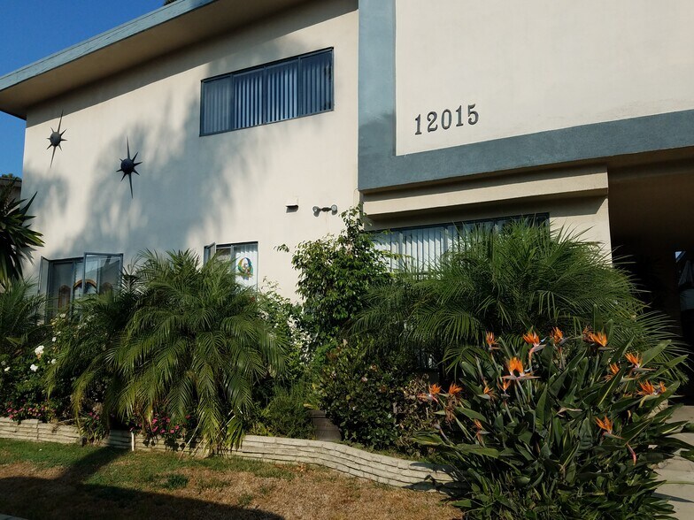 Building Photo - 12015 Lamanda St