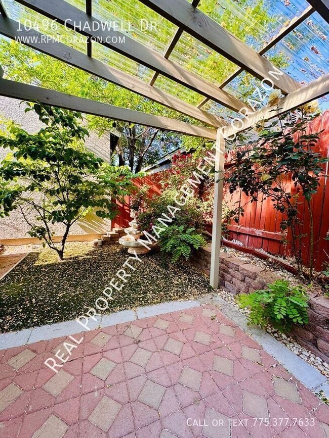 Building Photo - 10496 Chadwell Dr