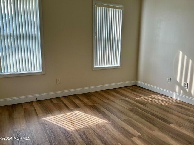 Building Photo - 7109 Verona Dr