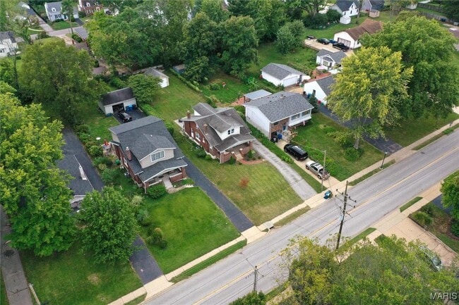 Building Photo - 970 Kirkham Ave