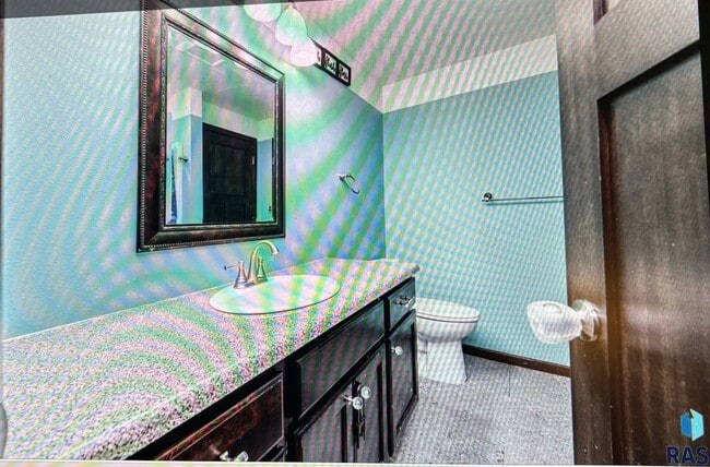 Building Photo - Beautiful 4 Bedroom Home for Rent