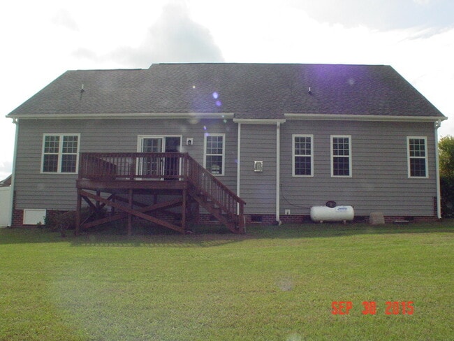 Building Photo - 124 Hurdle Ln