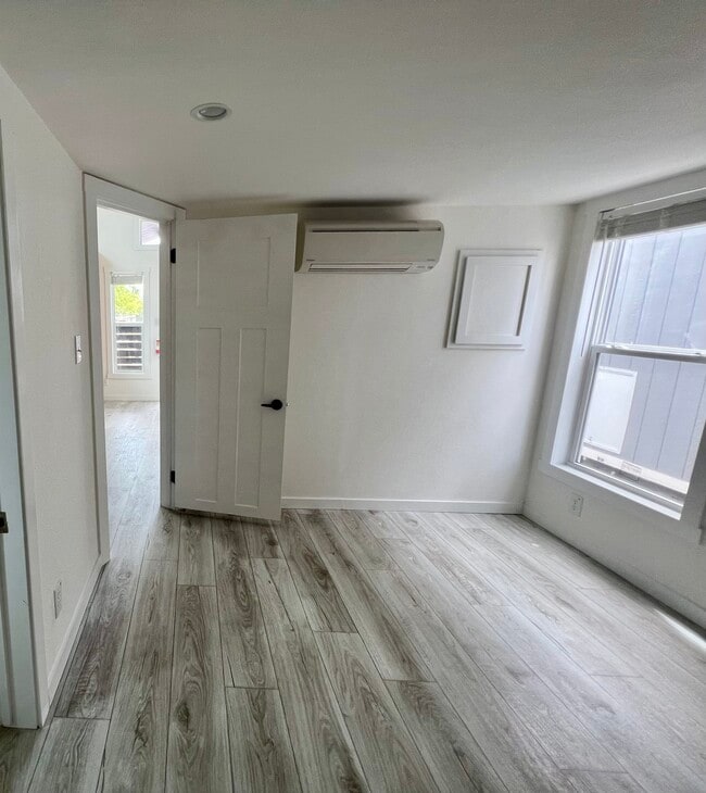 Building Photo - 1112 Jeremiah Trail