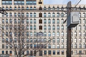 Building Photo - 1401-25 N 5th St