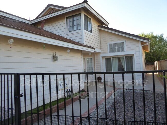 Building Photo - 28603 Heather Ln