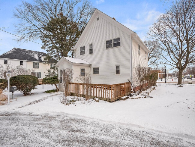 Building Photo - 122 S Prospect St